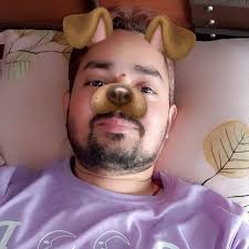 나는 19살 || 싱글이고 인도 출신 🇮🇳