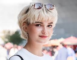 The swept and tousled layers effect also forms the illusion of weightlessness. Tousled Short Hair