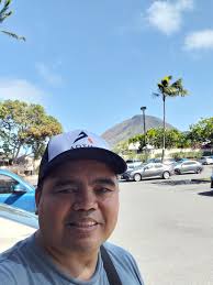 Beautiful island with good restaurants