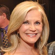 Paula Newberry's Instagram, Twitter & Facebook