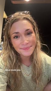 Brittany Benefield's Instagram, Twitter & Facebook