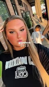 Cameron Gragg's Instagram, Twitter & Facebook