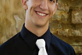 P-B awards scholarships to graduating seniors