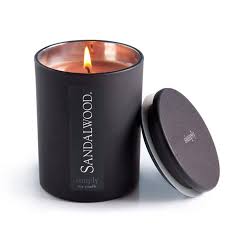 When blending these combinations, add the oils in equal proportions. Sandalwood Soy Jar Candle Simply Australia