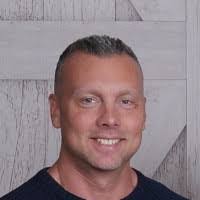 Ross Erickson's Instagram, Twitter & Facebook