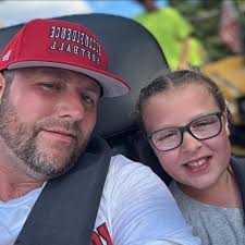 I've got a first year 12u (2014) player looking for a new home. Loves  playing catcher/3rd- played 10c last season. Coachable, hardworking and  fun. Lives in Lees Summit, would like to stay