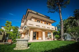 Su pcase.it, il portale immobiliare gratuito, puoi trovare diversi annunci immobiliari di case e immobili in affitto a civitanova marche affini alla tua ricerca, ogni giorno centinaia di nuovi inserimenti di agenzie immobiliari, costruttori e privati che offrono le migliori case e immobili corredate da descrizioni complete, foto, video e mappe. Appartamenti Vicino Al Mare Case Vacanze Civitanova Marche