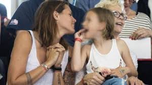 Select from premium nicolas manaudou of the highest quality. Dans La Famille Manaudou Voici Nicolas Et Ses Adorables Photos De Sa Fille Femme Actuelle Le Mag