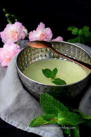 Recette Raita Sauce Indienne A La Menthe Recette Du Monde Sauce Indienne Recette Cuisine Indienne Recette Du Monde