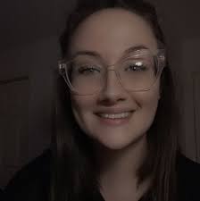 Kelsey Curry (@skellzskellington)