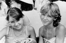 Kylie minogue, in full kylie ann minogue, (born may 28, 1968, melbourne, victoria, australia), australian singer who in the late 1980s became a pop superstar in australia and europe and who. Dannii And Kylie Minogue Dannii Minogue Kylie Minogue Childhood Photos