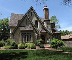 English Cottage Style Home Love The Roof Lines By Sweet Dreams Cottage Style Homes English Cottage Style House Exterior
