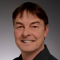 1300+ profilů „Rinn“