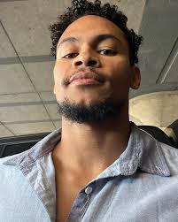 No matter how many times life knocks you down, rise again. Energy stays up,  spirit stays higher. 🚀 #RiseAgain #PositiveVibesOnly