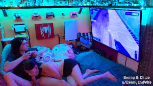 Relaxing with a blowjob and some Power Wash Simulator