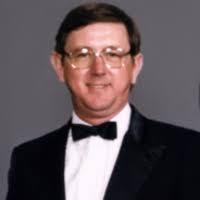 Dan Keener's Instagram, Twitter & Facebook