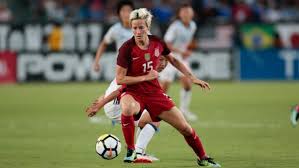 Not even a week ago, i proudly proclaimed that i would fight any other megan rapinoe obsessive who might falsely claim to have more love to offer. Megan Rapinoe Bio Wiki Net Worth Dating Girlfriend Age Height