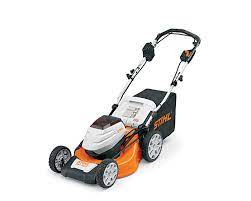 We opted for the 14″ rollomatic mini, which is the largest bar and chain available for any stihl battery powered chainsaws. Stihl Walk Behind Lawn Mowers Weingartz