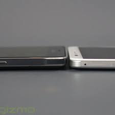 The huawei ascend mate2 isn't exactly a small phone, it measures 161.0mm x 84.7mm x 9.5mm (6.3″ x . Huawei Mate 7 Review Ubergizmo