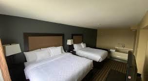 See more of clarion inn & suites on facebook. Clarion Hotel Suites Muskegon Mi Best Price Guarantee Mobile Bookings Live Chat