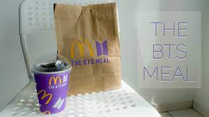 Fans eager for the bts meal at mcdonald's will be excited to hear that collaboration goes beyond nuggets. 4k Bts Meal In Mcdonald S Malaysia Youtube