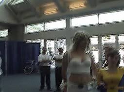 He can't not speak chinese. Busty Woman With A Big Camel Toe Voyeurs Hd