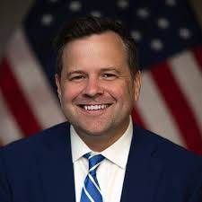 How do you go so low you investigate a Woman's Personal Mortgage  Application to destroy the 100 Year Independence of the Federal Reserve? 🤔 