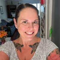 Shelly Kemp's Instagram, Twitter & Facebook