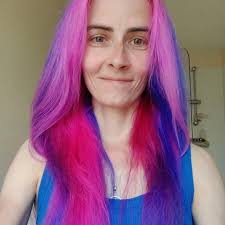 Help me I can't decide ! I'm looking for an old, very short, but beautiful  name for a girl.