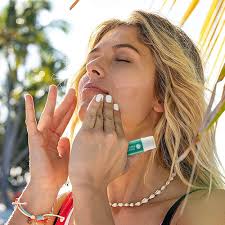 Miracle Facial Sunscreen Stick