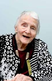 Denise Brownlee's Instagram, Twitter & Facebook