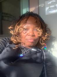 Introduction and photo sharing