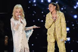 Dolly Parton Duets With Miley Cyrus on 'Wrecking Ball' Cover