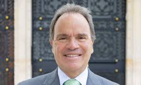 Director de Colfuturo habla sobre convocatoria de becas que beneficiará a  colombianos, ¿cómo participar?