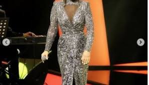 احدث اخبار نجوى كرم على حصولها على الاقامة الذهبية من دولة الامارات العربية المتحدة و عبرت. Ø§Ù„Ù†Ø¬Ù…Ø© Ø§Ù„Ù„Ø¨Ù†Ø§Ù†ÙŠØ© Ù†Ø¬ÙˆÙ‰ ÙƒØ±Ù… ØªØ­ØµÙ„ Ø¹Ù„Ù‰ Ø§Ù„Ø¥Ù‚Ø§Ù…Ø© Ø§Ù„Ø°Ù‡Ø¨ÙŠØ© ÙÙŠ Ø¯ÙˆÙ„Ø© Ø§Ù„Ø¥Ù…Ø§Ø±Ø§Øª ØµÙˆØª Ø§Ù„Ø®Ù„ÙŠØ¬