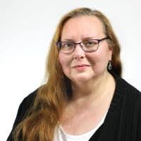 Jennifer Gluth's Instagram, Twitter & Facebook