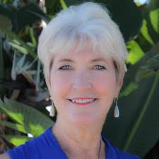 Dana Garvin's Instagram, Twitter & Facebook