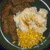 In this case, the vegetables are going to leave raw because if we cooked them, they would lose. 1