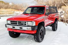 We analyze millions of used cars daily. 1989 Toyota 4runner Sr5 On 2 Inch Lift Is A Cheap Ride To Snow And Mud Fun Autoevolution