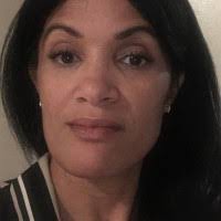 Karen Posner's Instagram, Twitter & Facebook