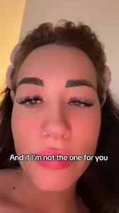 Olivia Birch (@oliviabirchh_)