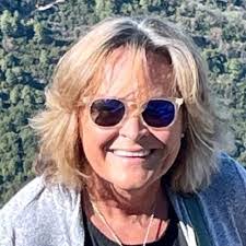 Sharon Deluca's Instagram, Twitter & Facebook