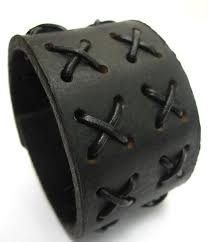 Pin By Emine Kurt On Tainted Love Black Leather Cuff Bracelet Cuff Bracelets Handmade Leather Wrist Cuff
