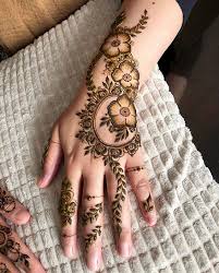 Pakistani Bride Eid Mubarak To Everyone Celebrating Henna Tattoo Designs New Mehndi Designs Henna Designs Hand