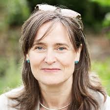 Maggie Lambert (@MaggieLambo)