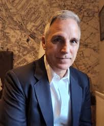 Thomas Pecora's Instagram, Twitter & Facebook