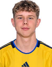 44 spelare kallade till läger på Bosön