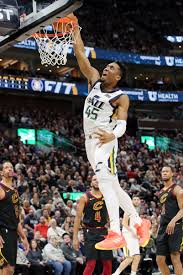 Round 1 first dunk (score: Donovan Mitchell Told Us He Cooked Up Some Crazy Dunks That We May Never See Complex