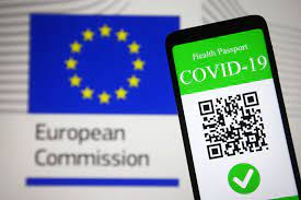 The eu digital covid certificate contains a qr code with a digital signature to protect it against falsification. Como Funcionaran Los Pasaportes O Certificados De Vacunacion De La Ue Internacional Cadena Ser