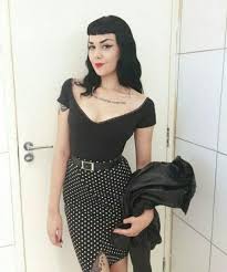 Check spelling or type a new query. Pin On Inspiring Style Corp Grown Up Goth Style